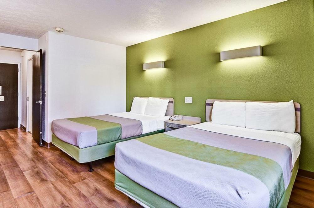 Economy Inn Pittsburgh Airport Moon Township Exteriör bild